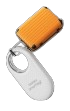 Galaxy SmartTag2 attaccato a una valigia arancione.
